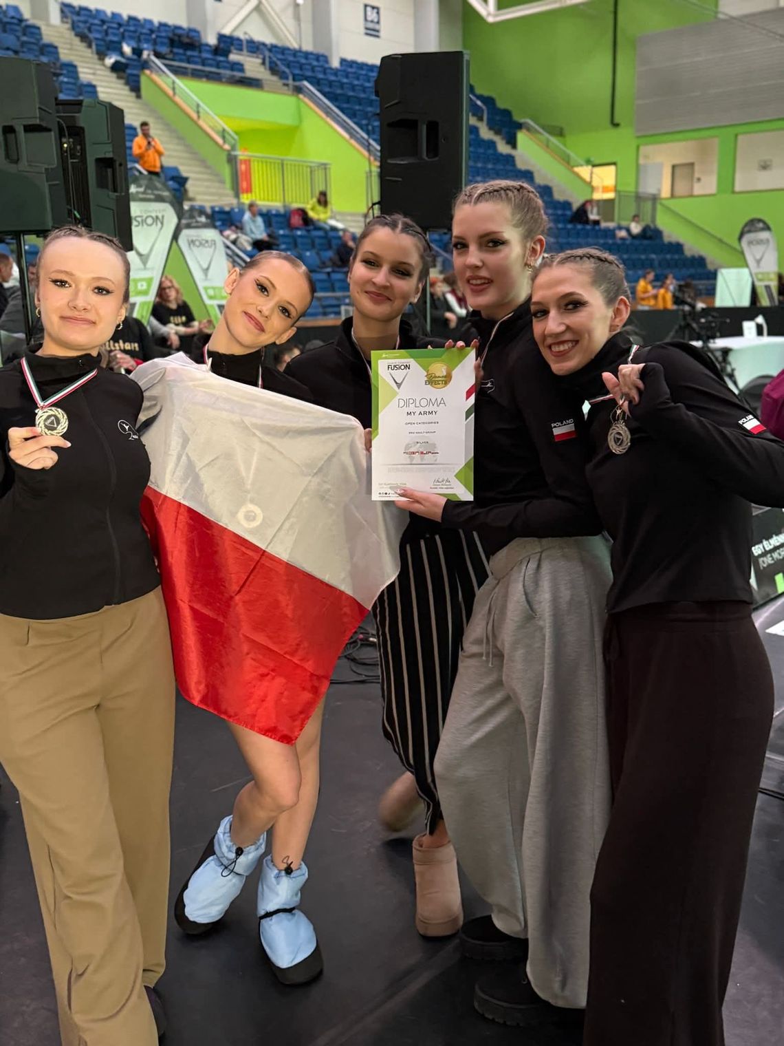 Srebrny sukces tancerek RoArte Dance Theatre w Budapeszcie. Solistki i duet również na podium