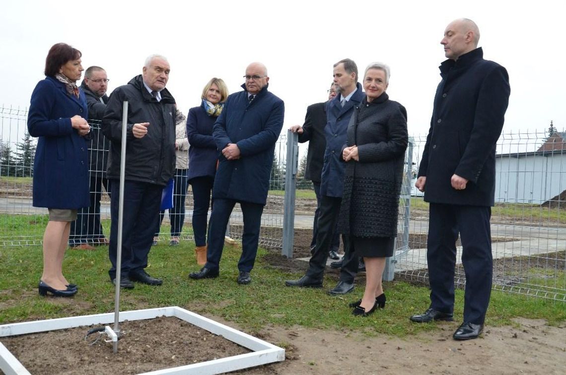 Stacja meteorologiczna w Kędzierzynie-Koźlu już działa. Bieżące pomiary w internecie. Zdjęcia