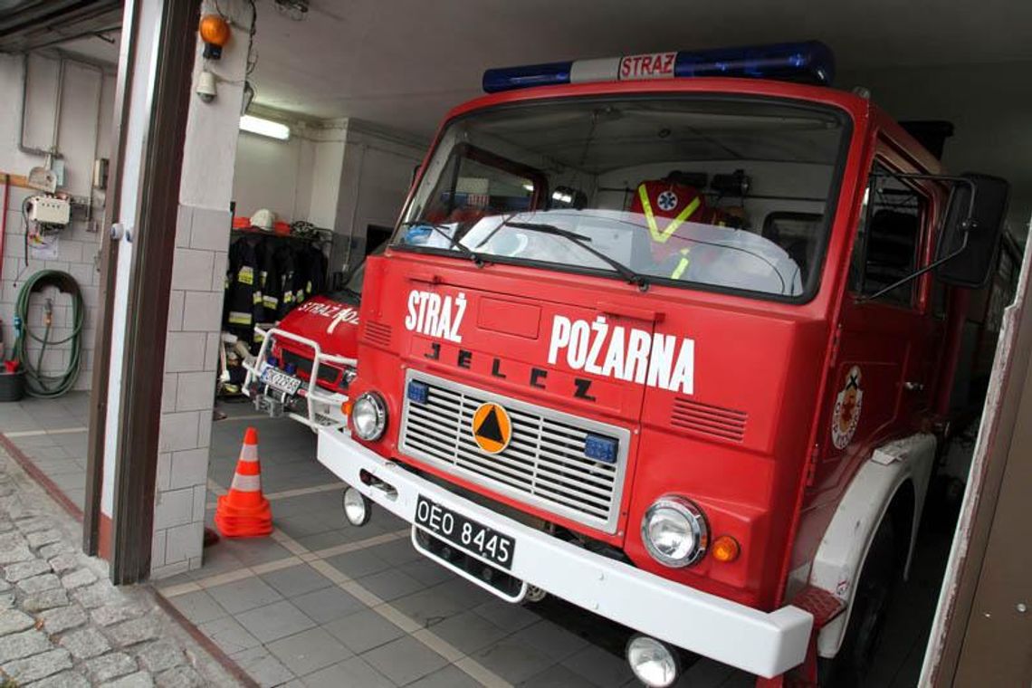 Stary jelcz idzie na zasłużoną emeryturę. Strażacy z Kłodnicy dostaną nowy wóz. Będzie też remont remizy