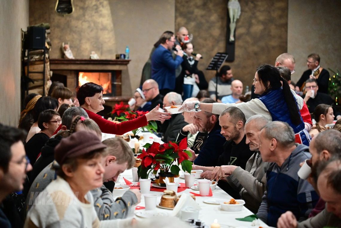 Święta przy wspólnym stole. Już jutro odbędzie się wyjątkowe śniadanie wielkanocne dla osób ubogich, samotnych i potrzebujących