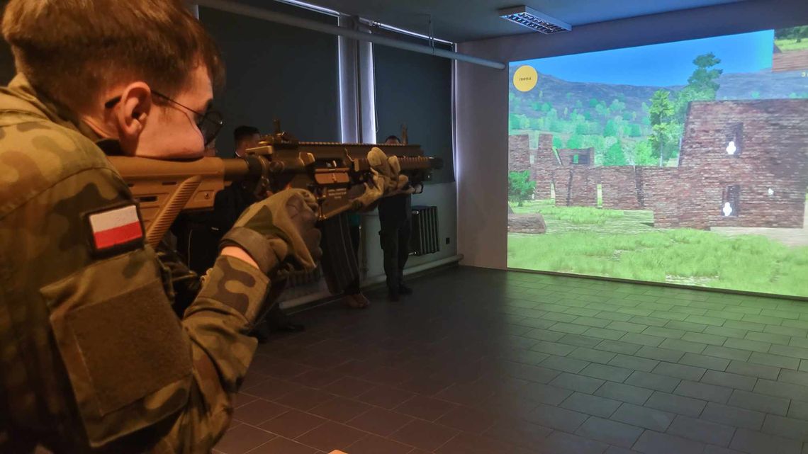 W Sławięcicach powstała wirtualna strzelnica. To pierwszy tego typu obiekt w naszym powiecie