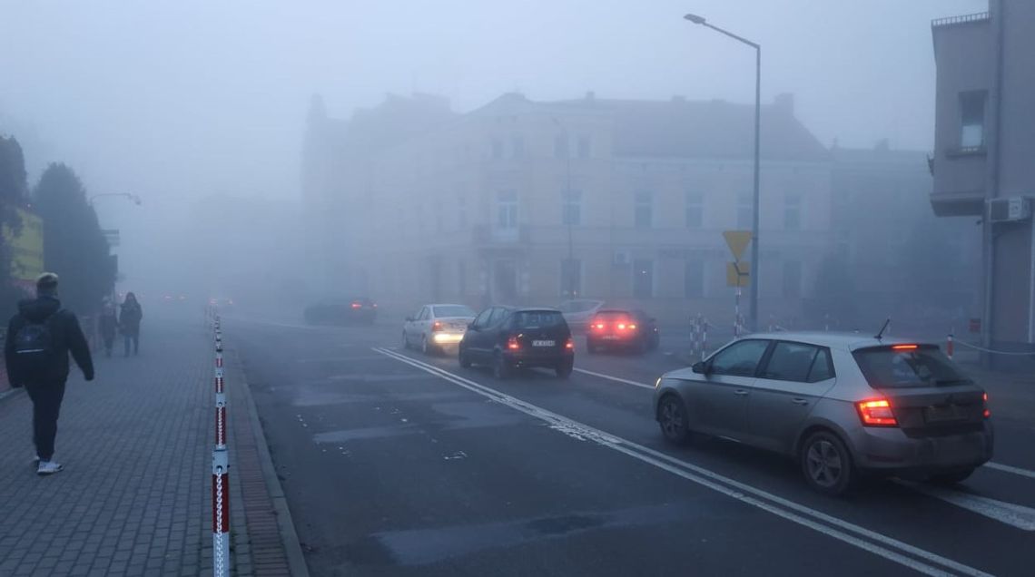 To będzie mglista noc i poranek. Ostrzeżenie meteorologiczne dla powiatu kędzierzyńsko-kozielskiego