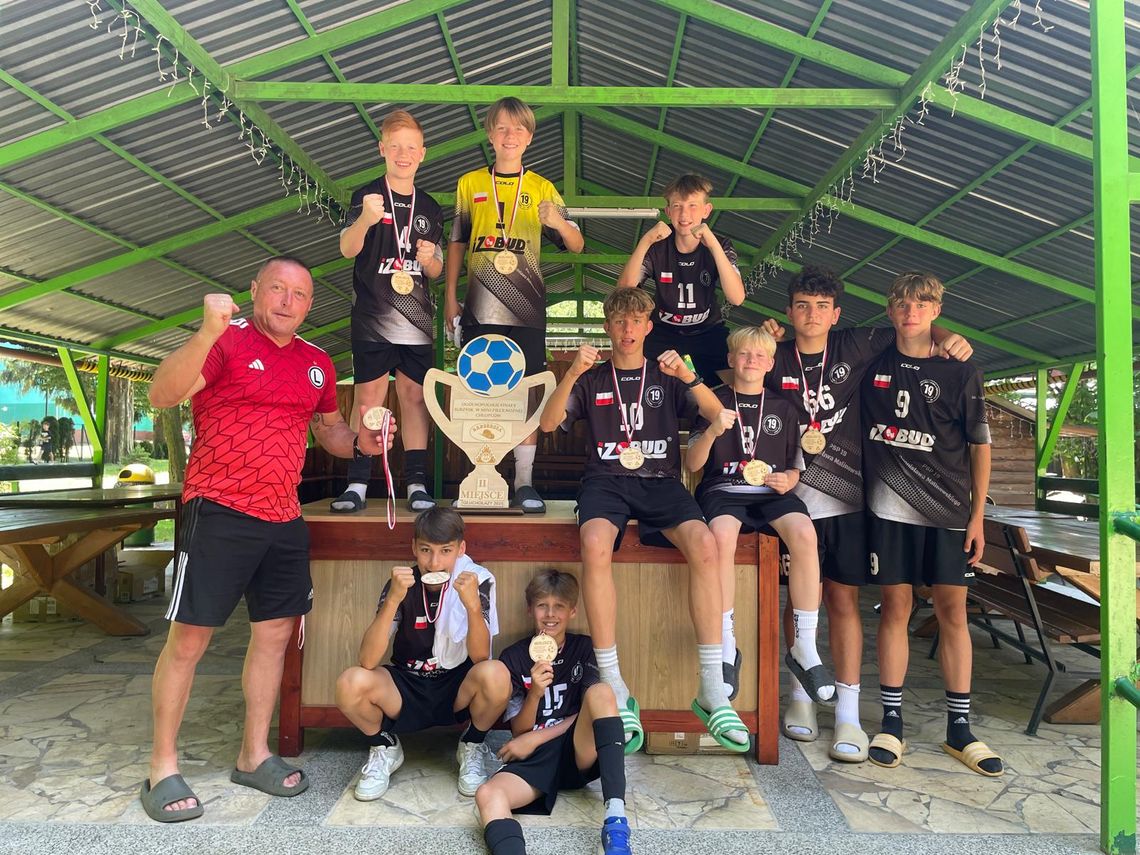 To jeden z największych sukcesów sportowych uczniów! Wicemistrzostwo Polski dla piłkarzy z PSP nr 19