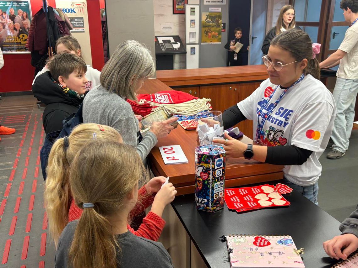 Trwa liczenie pieniędzy po finale WOŚP. Już ponad 100 tys. zł, w tym anonimowe 20 tys. w eSkarbonce
