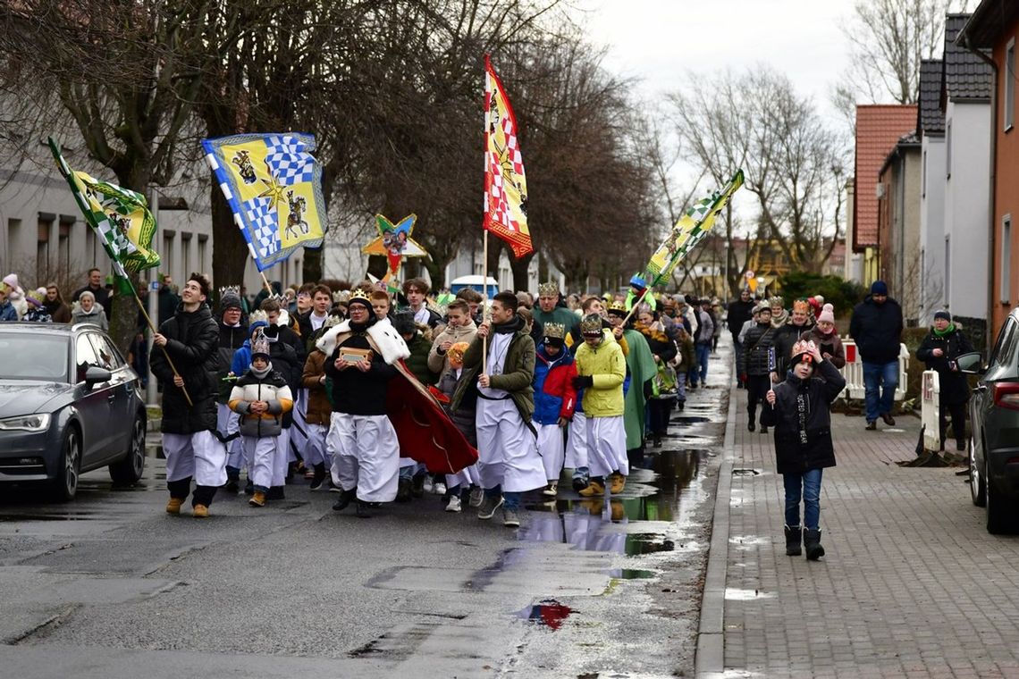 Trzej Królowie wyruszą ulicami Pogorzelca. Barwny orszak wyruszy z parafii św. Eugeniusza de Mazenod Trzej Królowie wyruszą ulicami Pogorzelca. Barwny orszak wyruszy z parafii św. Eugeniusza de Mazenod