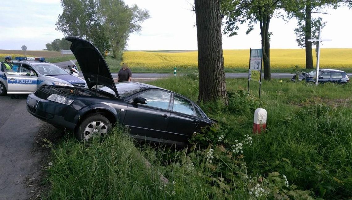 Trzy osoby ranne, w tym dziecko, po zderzeniu dwóch osobówek na drodze krajowej nr 38. ZDJĘCIA