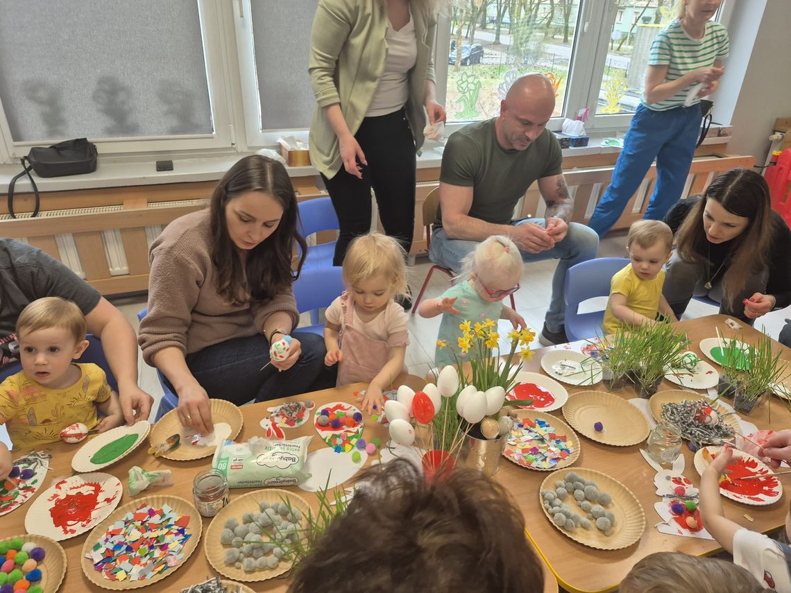 Twórcza zabawa od najmłodszych lat. Wielkanocne warsztaty w żłobku