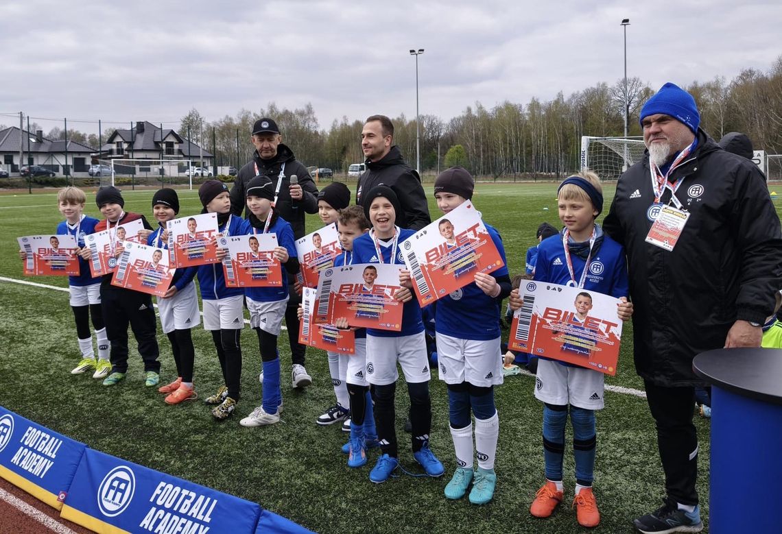 UKS 9 Football Academy awansowała do czołowej ósemki Mistrzostw Polski FA UKS 9 Football Academy awansowała do czołowej ósemki Mistrzostw Polski FA