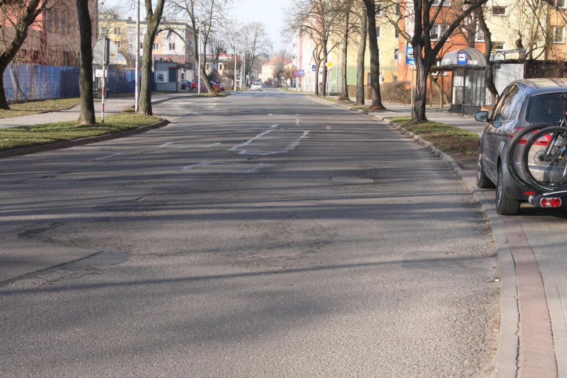 Umowa na dofinansowanie remontu ulic Damrota i Pionierów podpisana. Prace jeszcze w tym roku