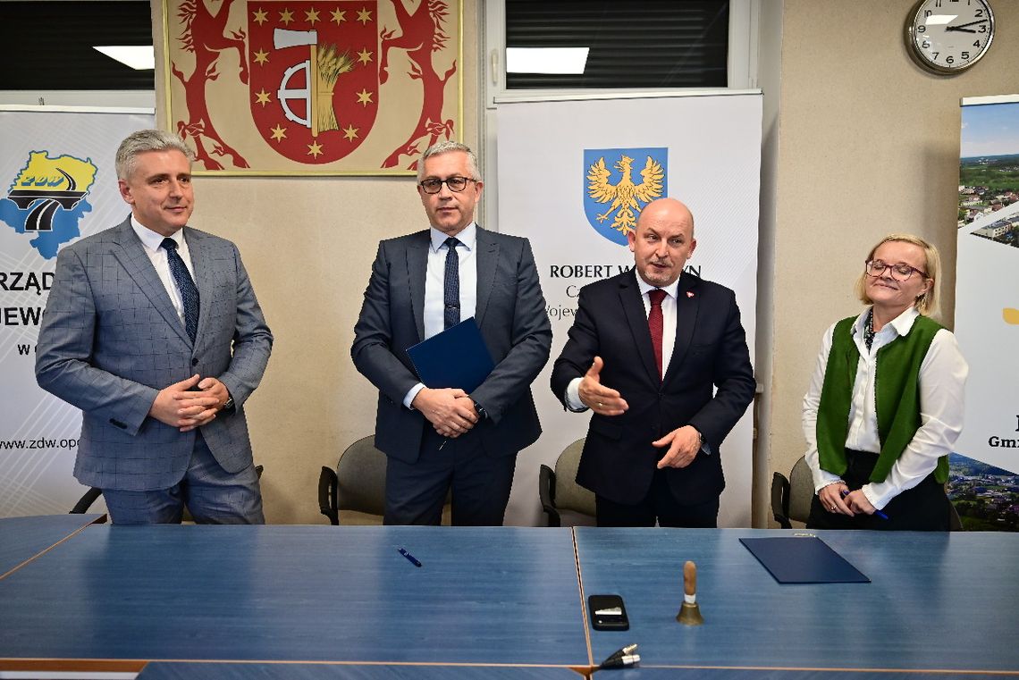 Umowa podpisana. Powstanie projekt rozbudowy drogi 408 i ścieżki rowerowej na odcinku Stare Koźle - Bierawa