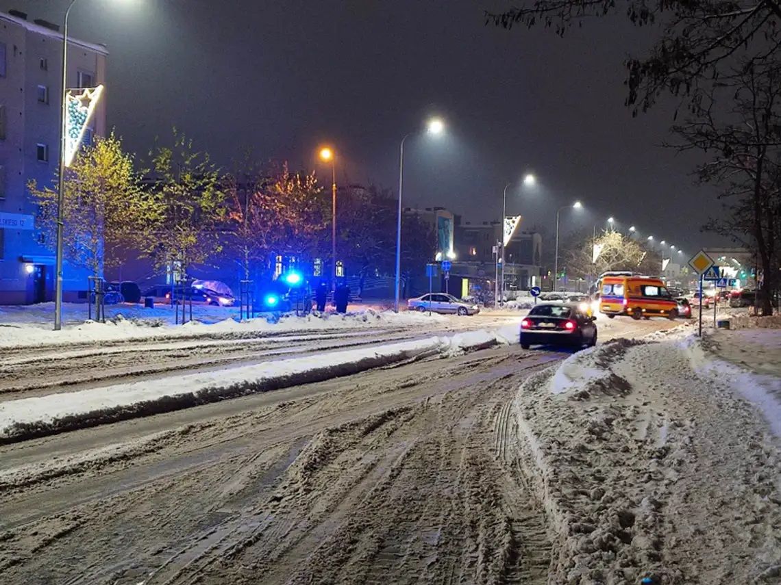 W nocy i jutro możemy spodziewać się intensywnych opadów śniegu. Meteorolodzy wydali ostrzeżenie dla mieszkańców naszego powiatu