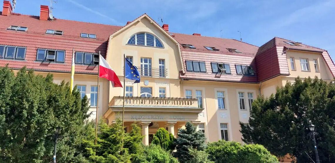 W piątek urząd miasta czynny krócej. Samorząd po raz kolejny włączył się do akcji „Dwie Godziny dla Rodziny”
