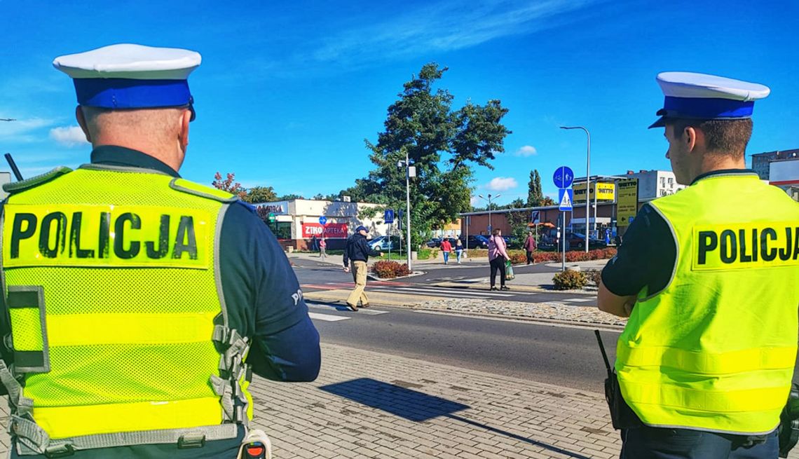 Więcej policyjnych kontroli w rejonie przystanków autobusowych. Trwa akcja „STOP-BUS”