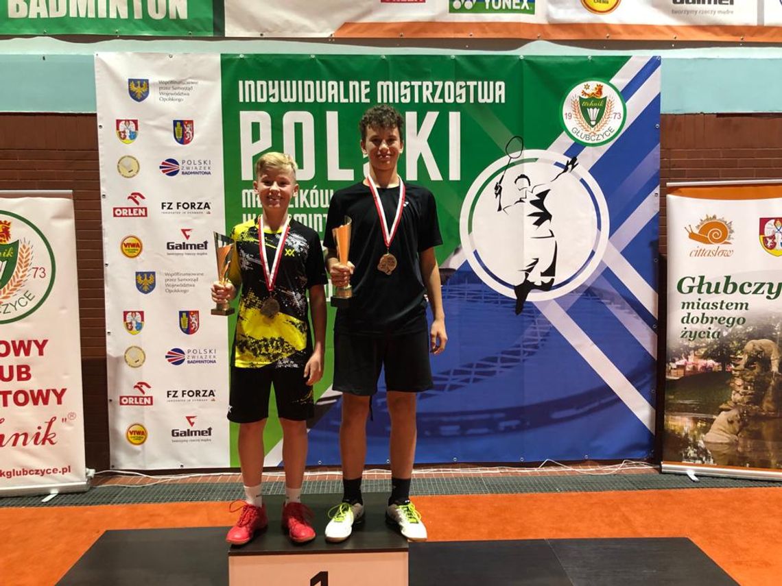 Wojciech Budny i Tymoteusz Cybulski medalistami Mistrzostw Polski Młodzików Młodszych w badmintonie