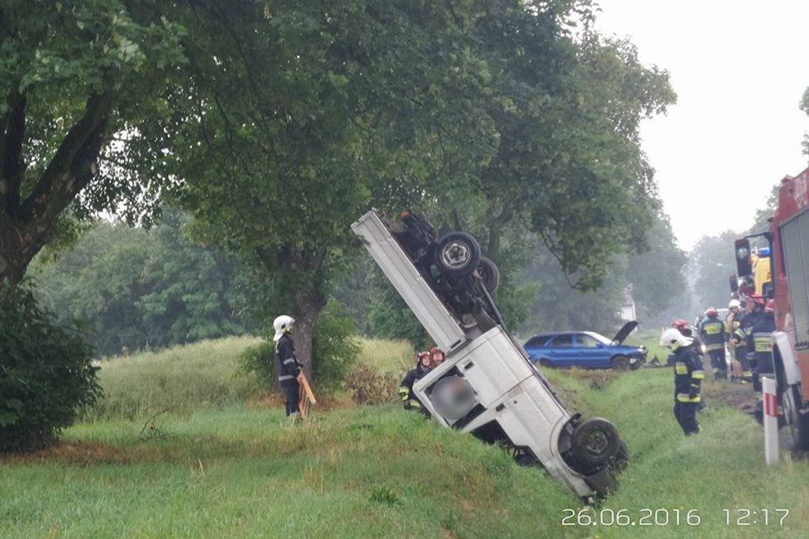 Wypadek busa z Kędzierzyna-Koźla. Ukraiński kierowca był kompletnie pijany. ZDJĘCIA