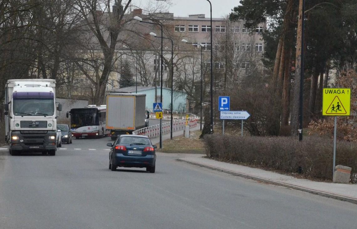 Wzmożone patrole policji w Blachowni. Zadbają o bezpieczeństwo najmłodszych