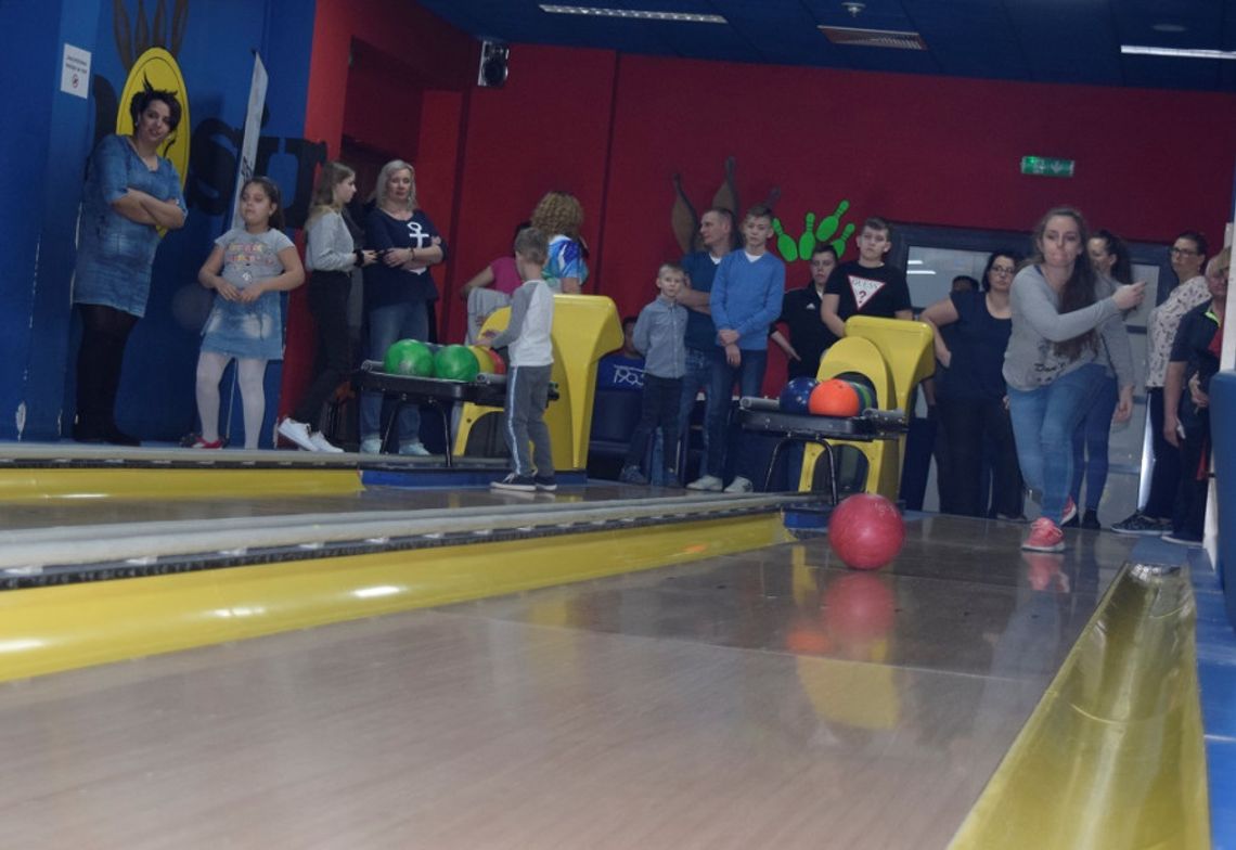Zagrają o miejsce w finałach. W sobotę ostatni turniej eliminacyjny mistrzostw miasta w bowlingu