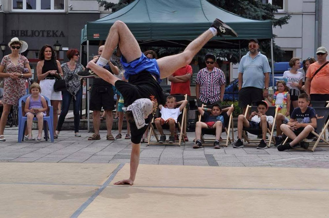 Zakończ wakacje w rytmach funky. Darmowe warsztaty Funky Dance już w niedzielę Domu Kultury "Chemik"