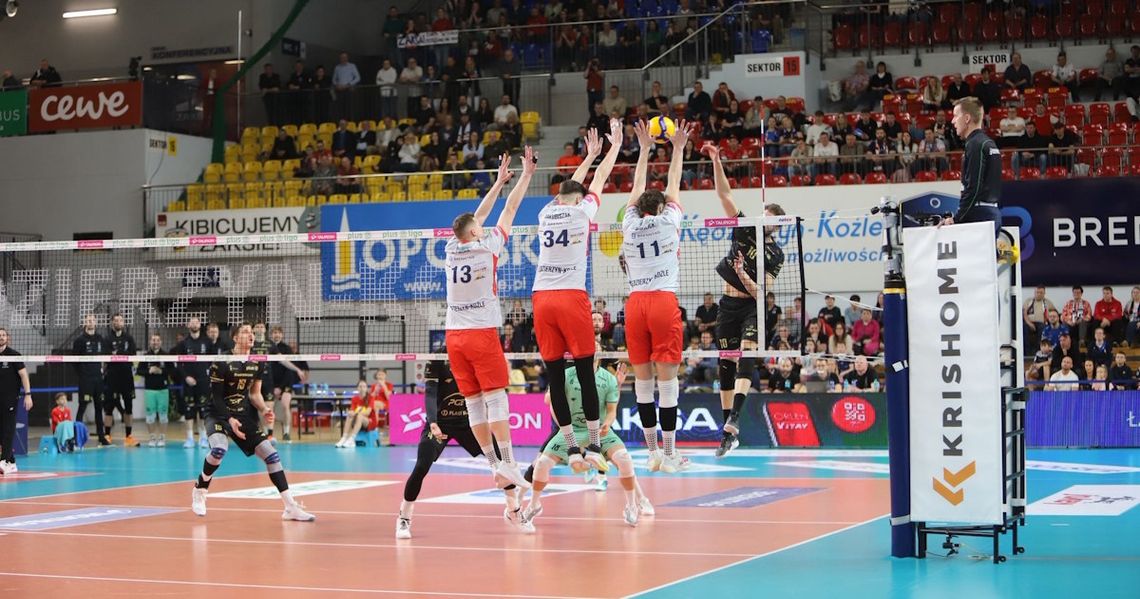 ZAKSA nie wykorzystała szansy. Kędzierzynianie ulegli Projektowi Warszawa po tie-breaku ZAKSA nie wykorzystała szansy. Kędzierzynianie ulegli Projektowi Warszawa po tie-breaku