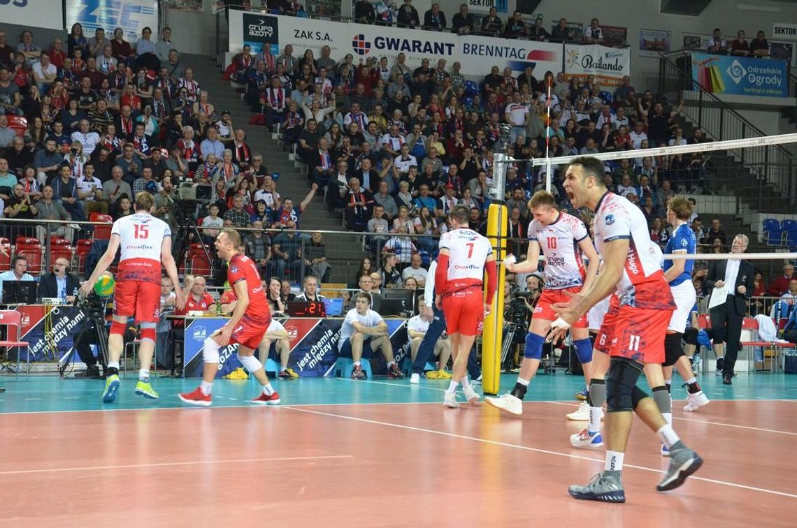 Zaksa po pięciosetowym boju wygrała z wicemistrzem Niemiec i jest bliżej awansu do Final Four