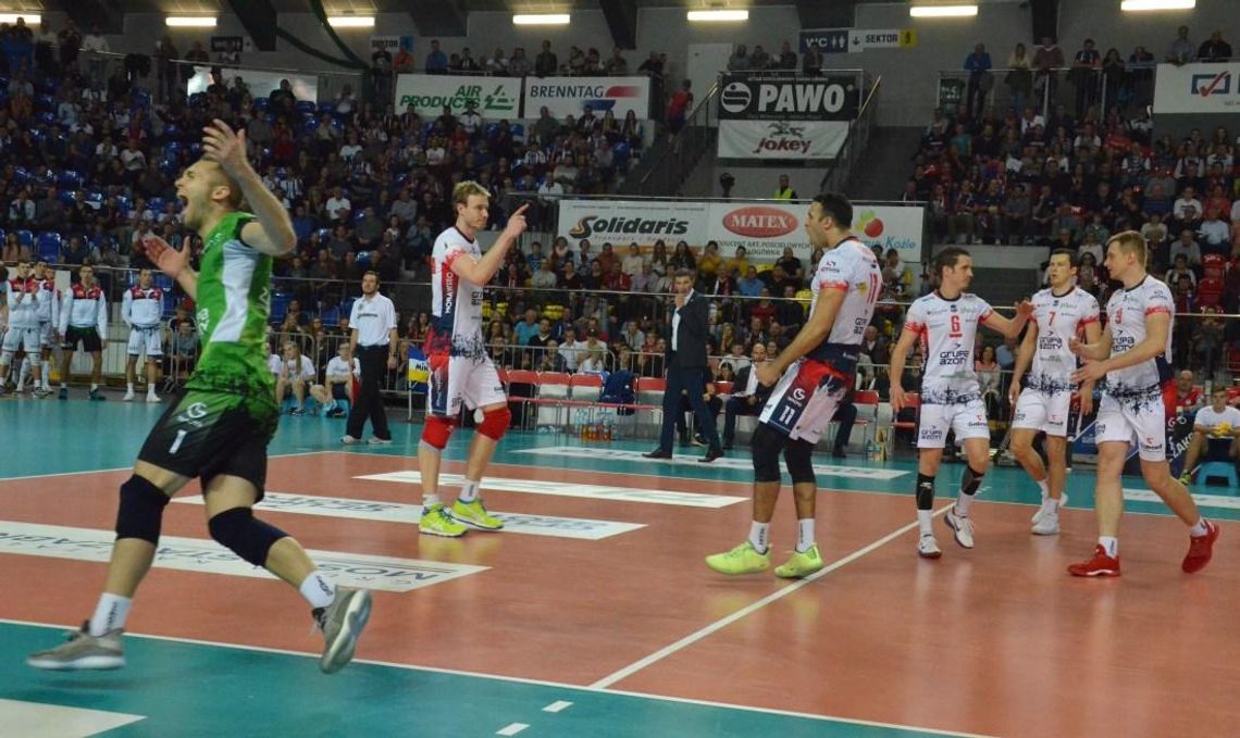 Zaksa znów nie do zatrzymania. Mistrzowie Polski zdeklasowali Jastrzębski Węgiel. ZDJĘCIA