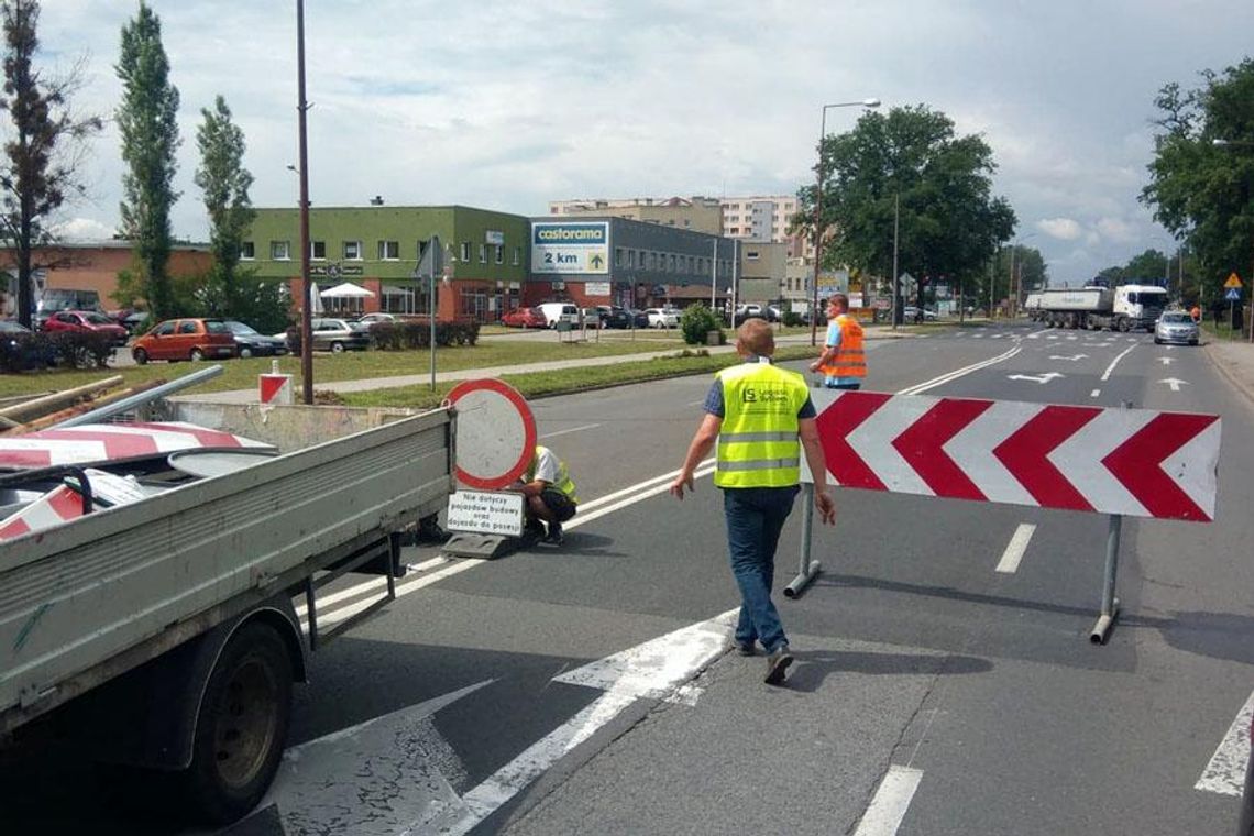 Zamykają aleję Jana Pawła II i ulicę Wojska Polskiego. Od dzisiaj objazdy