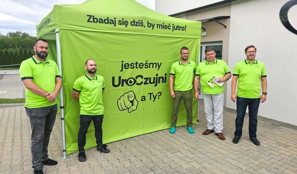 W Kędzierzynie-Koźlu wystartowała kampania profilaktyczna UroCzujni. Jajobus znów rusza w trasę