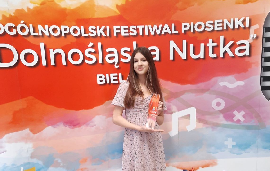 Zgarnęła najwyższe trofeum Międzynarodowego Festiwalu "Dolnośląska Nutka". Kolejny sukces Antoniny Miraszewskiej