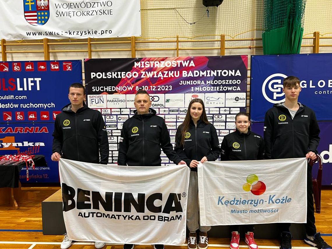 Złoto i brąz wywalczone przez Karola Budnego na Mistrzostwach Polskiego Związku Badmintona Juniorów Młodszych i Młodzieżowców
