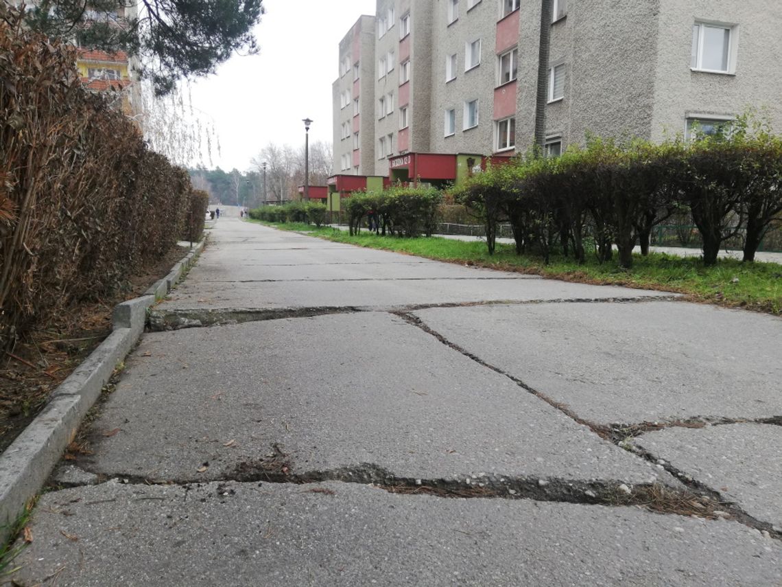 Znikną betonowe płyty. Ulica Gajdzika na osiedlu Powstańców Śląskich zostanie wyremontowana