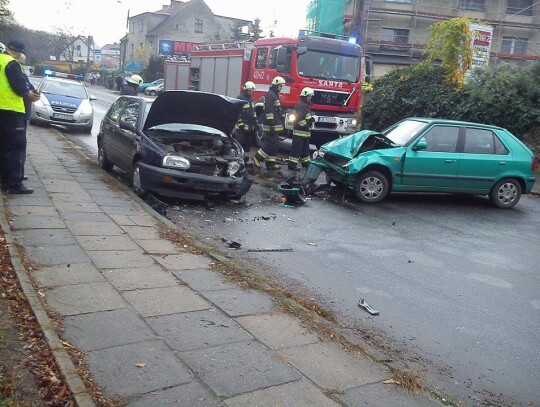 wypadek koźle zderzenie czołowe (4)