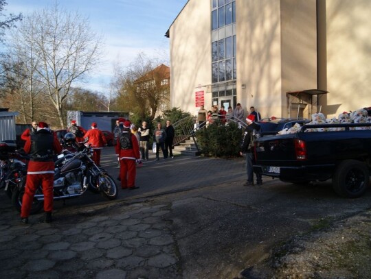 Mikołaje na motorach, Troopers of Highways MC Poland