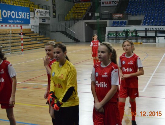 PSP 9 w finale wojewódzkim halowej piłki nożnej dziewcząt