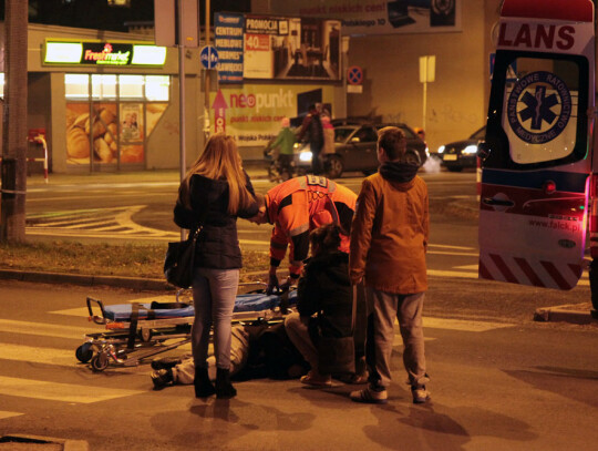 wypadek ulica wojska polskiego pieszy (4)