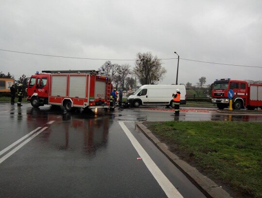 wypadek reńska wieś skuter  (1)