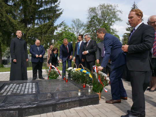 senator grzegorz peczkis ukraina sumy (14)