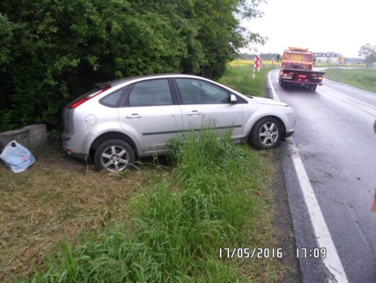 Wypadek na drodze krajowej nr 45