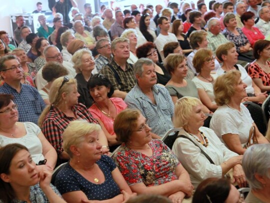 radni powiatowi starosta teatr przedstawienie  (3)