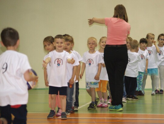 Zajęcia sportowe dla przedszkolaków w hali Śródmieście