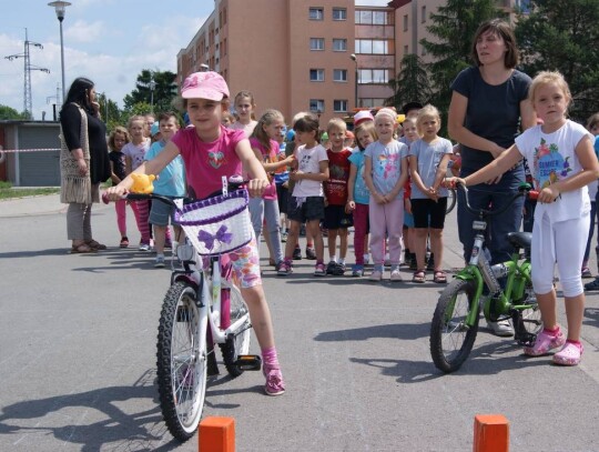 Festyn przy Publicznej Szkole Podstawowej nr 20 w Kędzierzynie-Koźlu