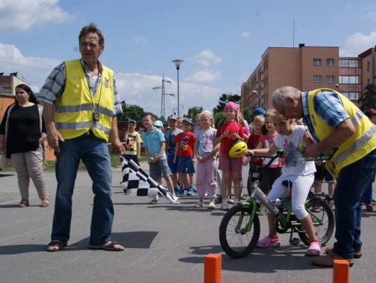 Festyn przy Publicznej Szkole Podstawowej nr 20 w Kędzierzynie-Koźlu