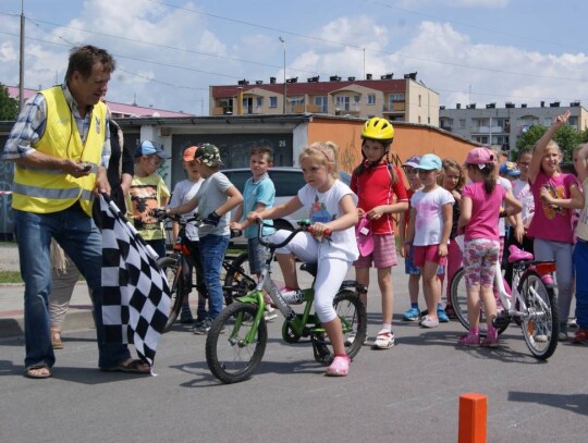 Festyn przy Publicznej Szkole Podstawowej nr 20 w Kędzierzynie-Koźlu