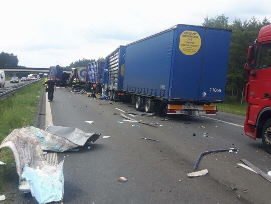 karambol autostrada a4 korek wypadek (3)