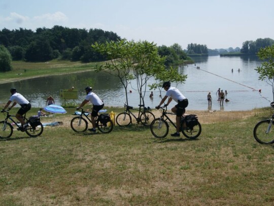 Policyjne patrole rowerowe w Kędzierzynie-Koźlu