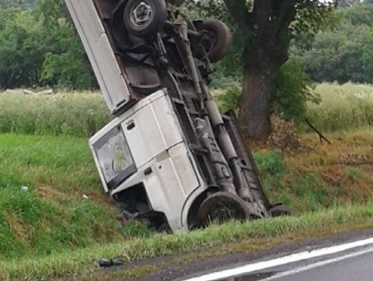 Wypadek busa z Kędzierzyna-Koźla. Ukraiński kierowca był kompletnie pijany. ZDJĘCIA