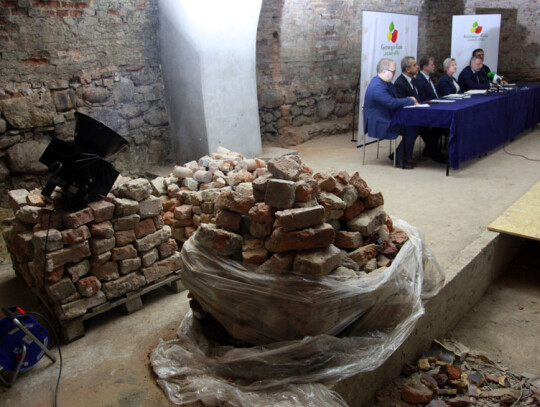 muzeum ziemi kozielskiej zamek bolesław bezeg sabina nowosielska artur maruszczak  (4)