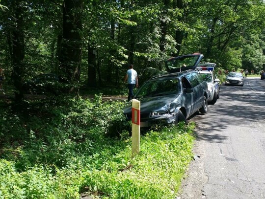 Kolizja trzech samochodów na ulicy Kłodnickiej w Kędzierzynie-Koźlu