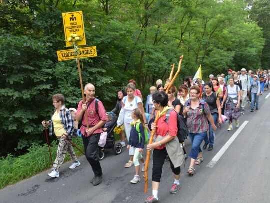 40. Opolska Pielgrzymka na Jasną Górę strumień kędzierzyński