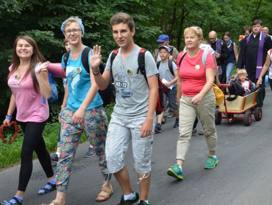 40. Opolska Pielgrzymka na Jasną Górę strumień kędzierzyński