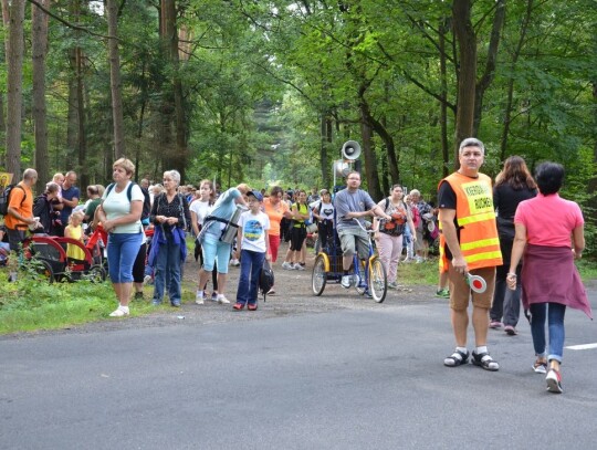 40. Opolska Pielgrzymka na Jasną Górę strumień kędzierzyński